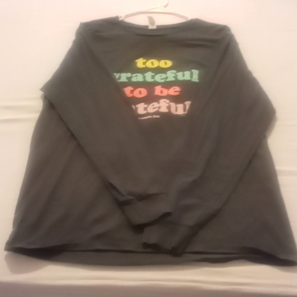 Long sleeve graphic t-shirt